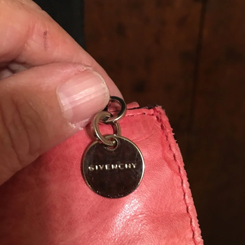 Givenchy Iconic Large Ombré Pumpkin Bag - Picture 8 of 8